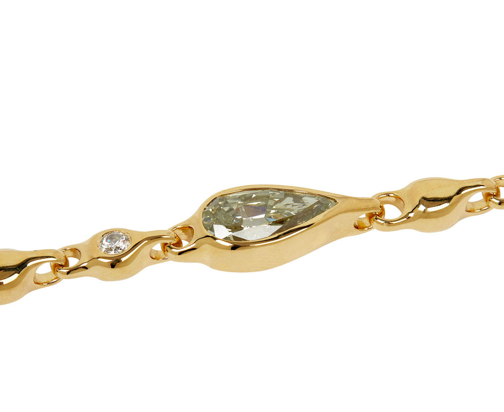 Brilliant Pear Diamond Supernova Bracelet