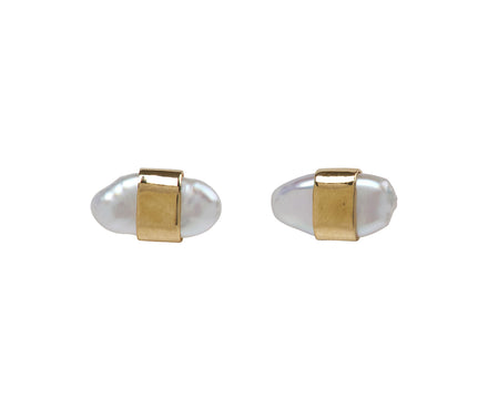 White/Space Lagniappe Medium Pearl Studs