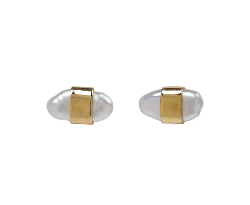 White/Space Lagniappe Medium Pearl Studs