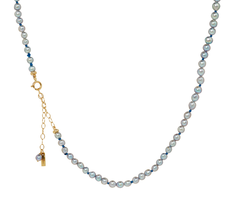White/Space Silver Pearl Dario Necklace - Closure