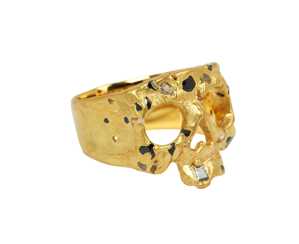 Black and White Sapphire Confetti Large Face Snaggletooth Skull Ring - TWISTonline 
