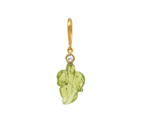 4.16ct Green Tourmaline/0.10ct B&W Diamond Leaf Charm