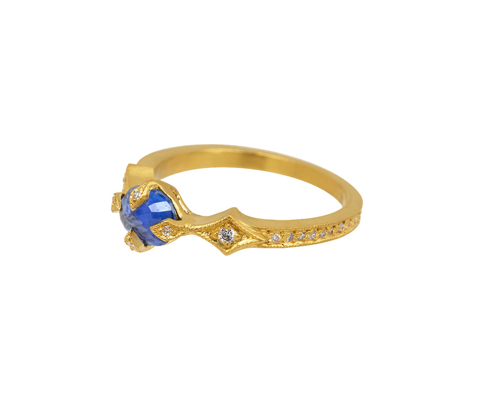 Blue Sapphire Antique Prong Ring
