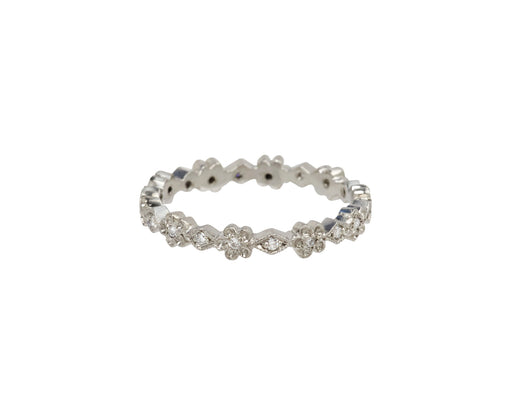 Tiny Scalloped Flower Band