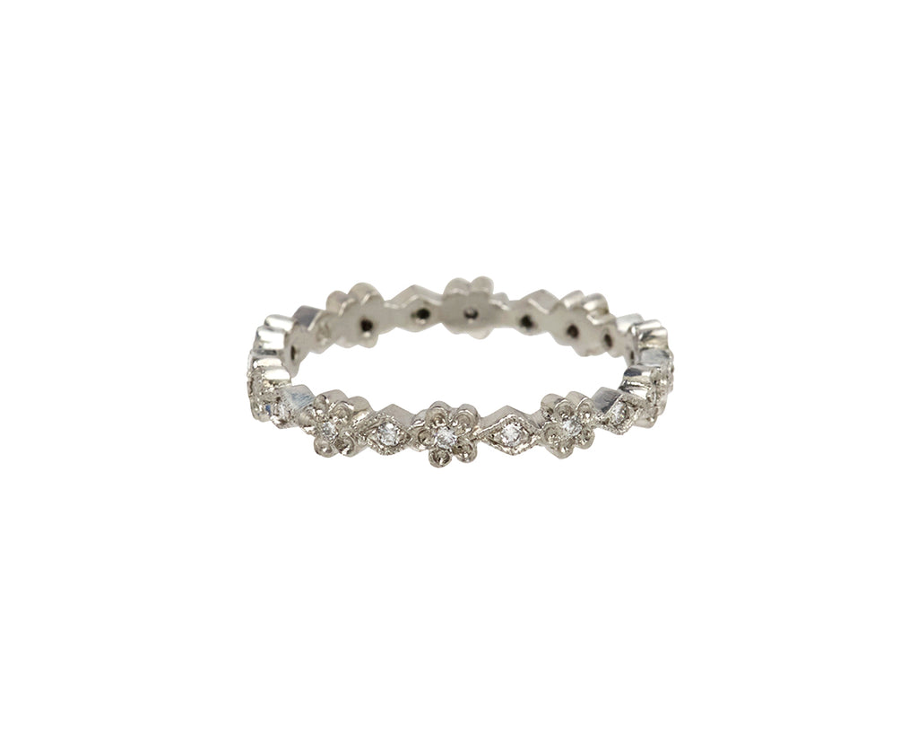 Tiny Scalloped Flower Band