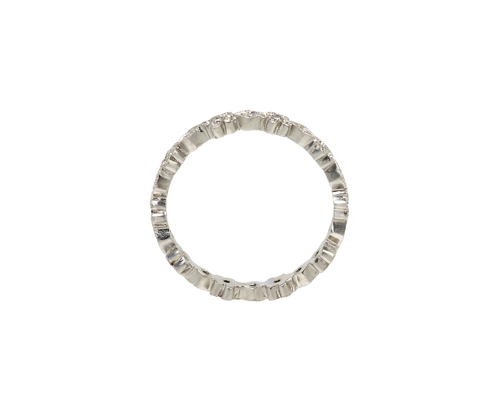 Tiny Scalloped Flower Band