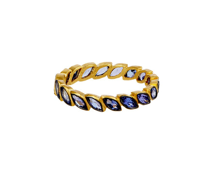 Tanzanite Single Row Laurel Band