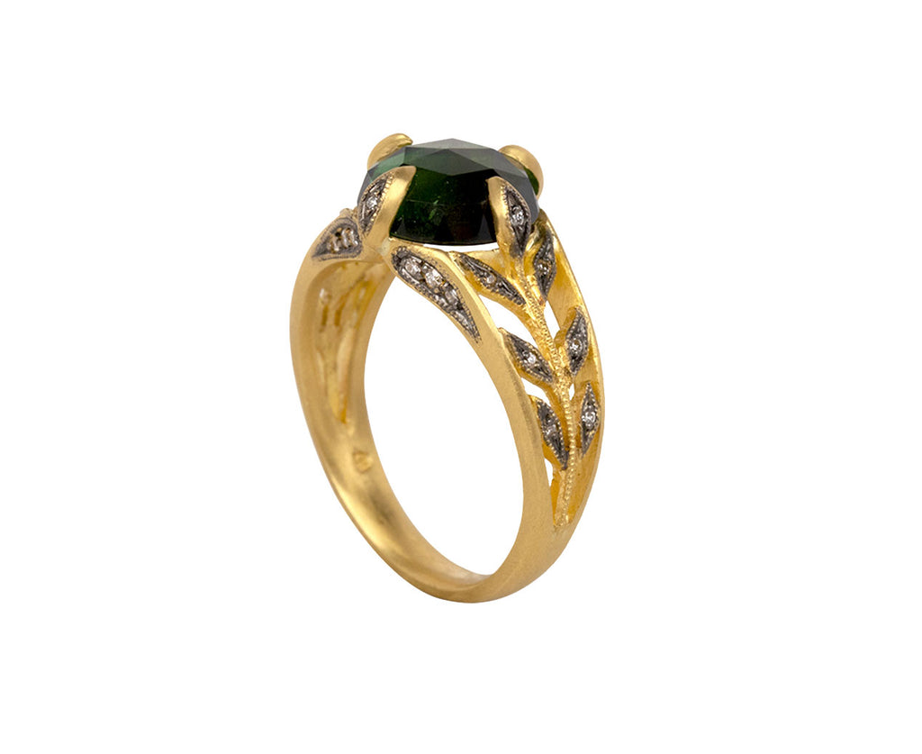 Cathy Waterman Green Tourmaline Floating Wheat Ring Side Top