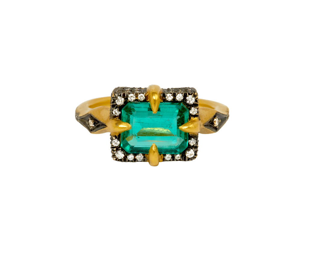 Zambian Emerald Venus Ring - TWISTonline 