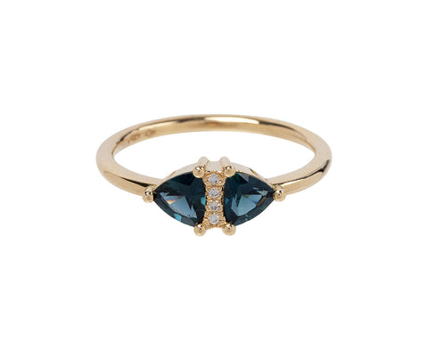 Artëmer Vintage Blue Sapphire Solitaire