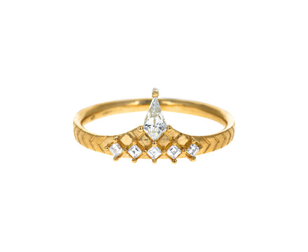 Diamond Peak Ring - TWISTonline 