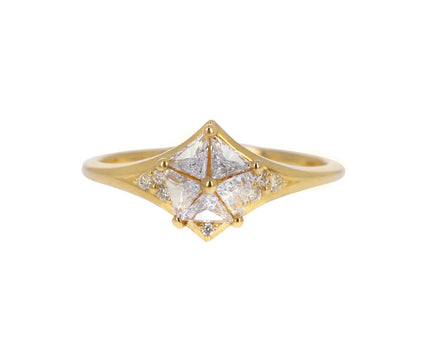 Triangle Pyramid Diamond Solitaire Ring