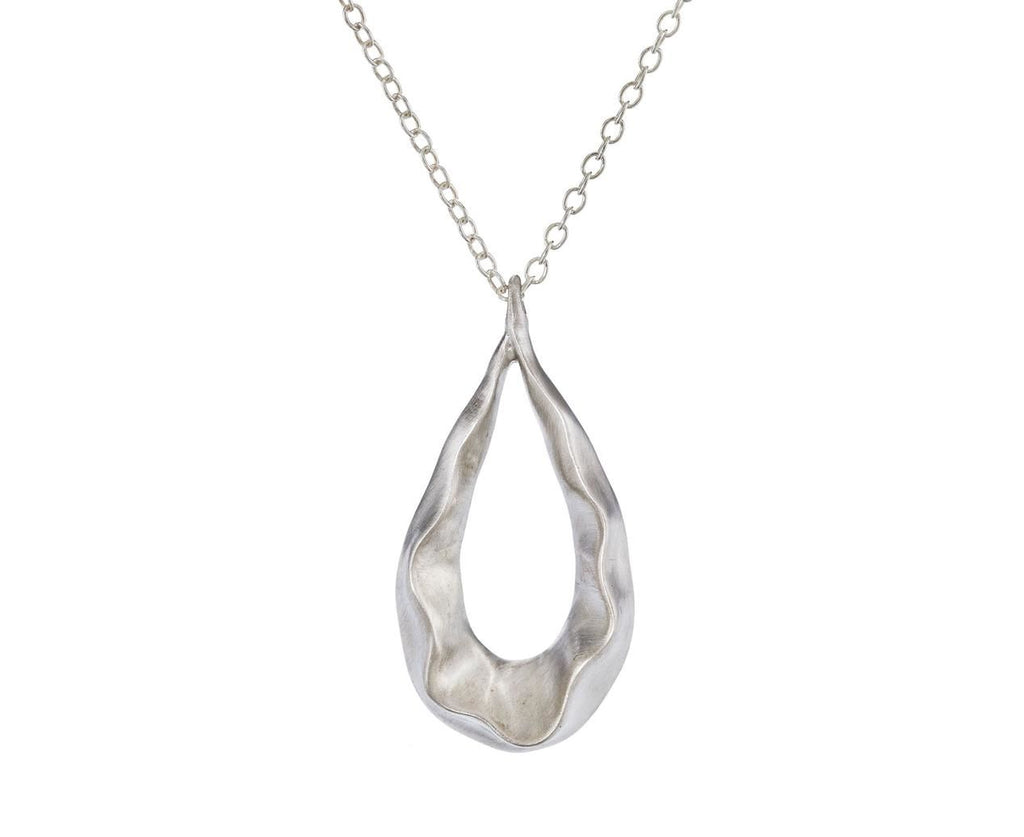 Ruffled Leaf Pendant - TWISTonline 