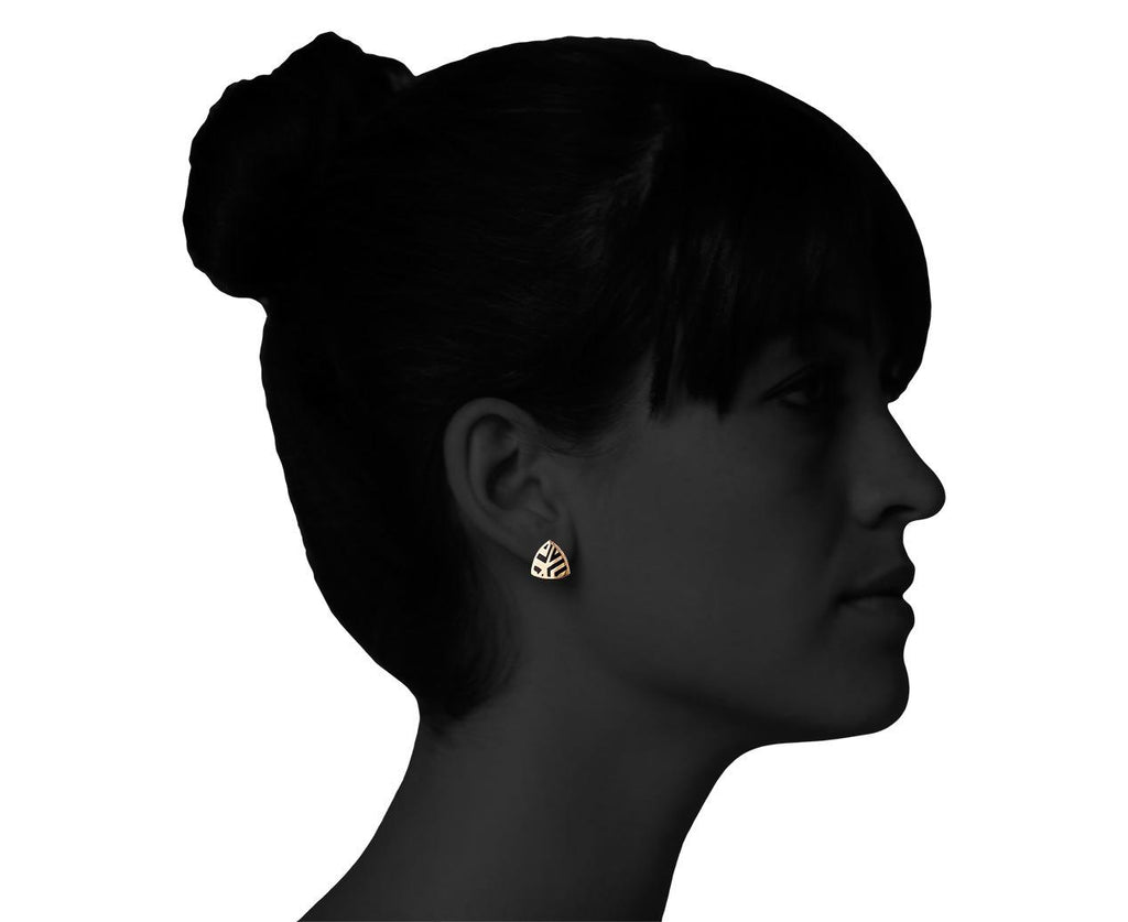Memphis Lacquer Ruby Triangle Earrings - TWISTonline 