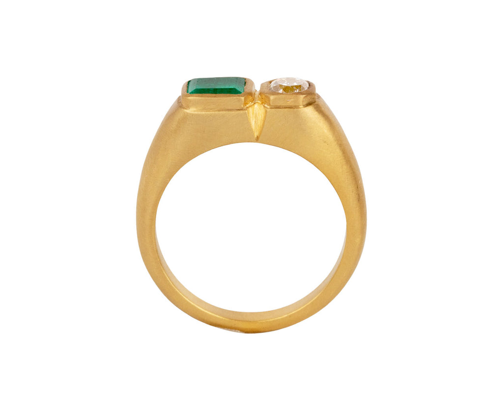 Darius Double Emerald and Diamond Ring Top View