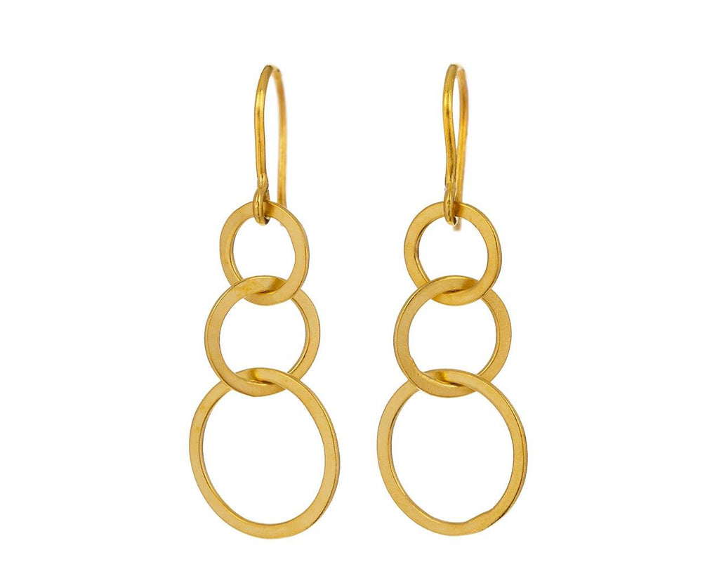 Graduated Gold Link Earrings - TWISTonline 