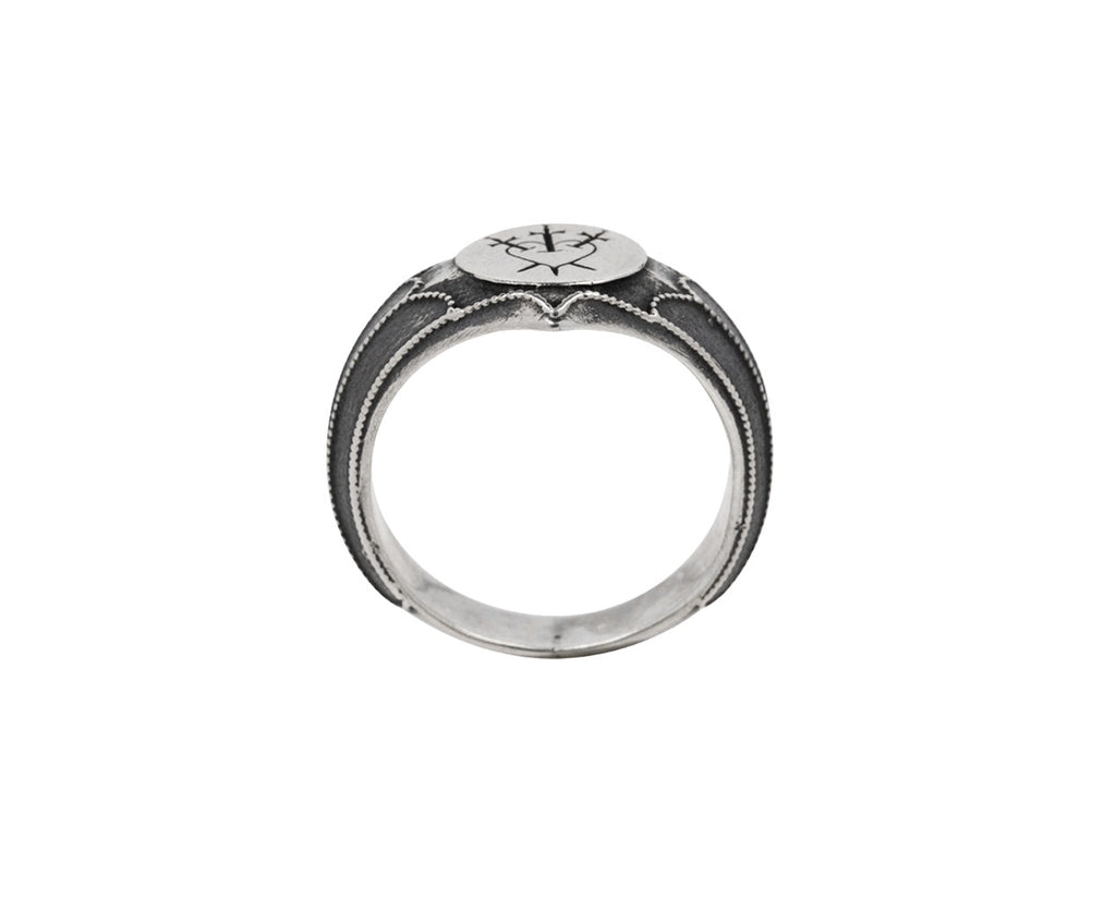 Digby & Iona Three of Swords Signet Ring Top