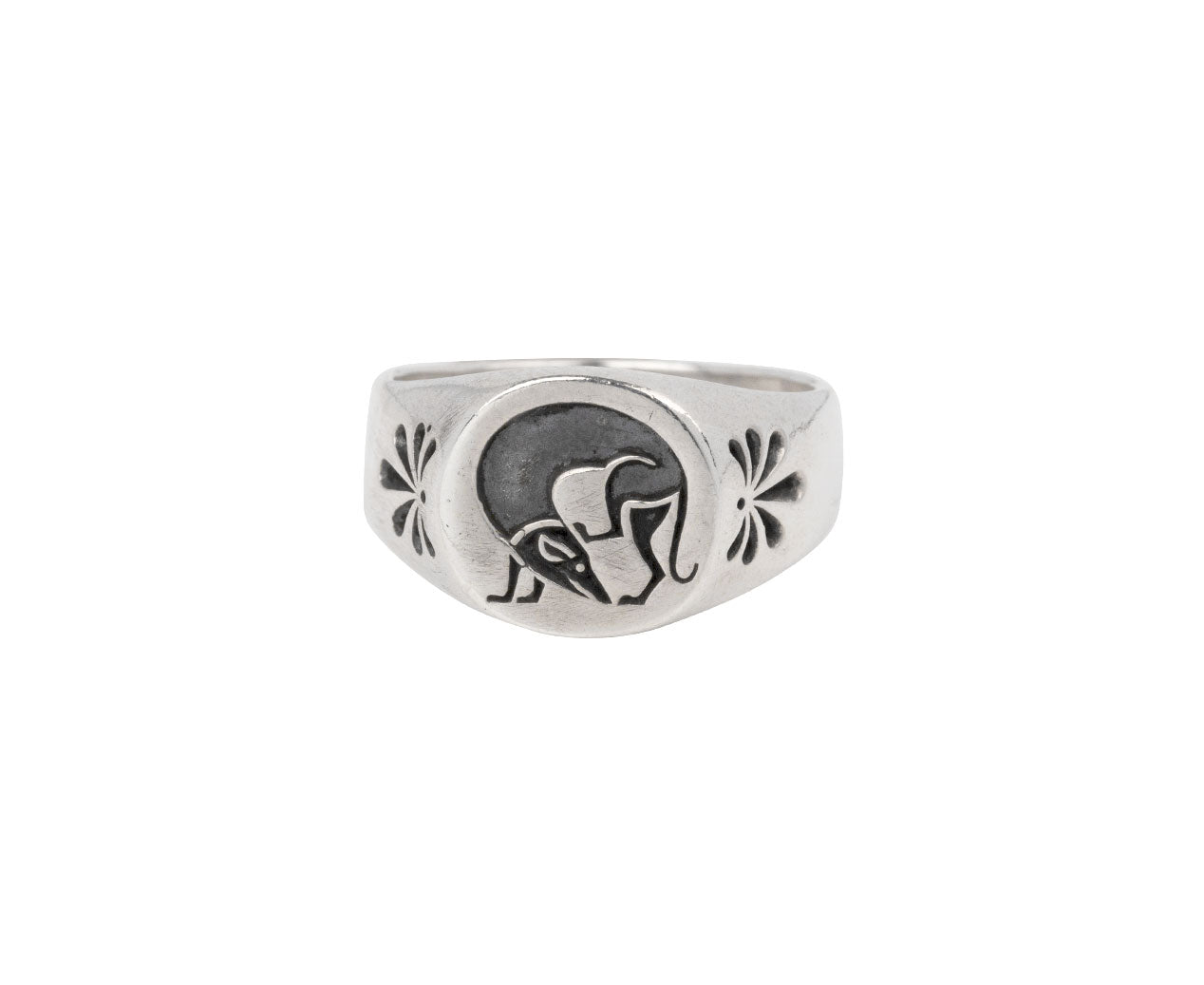 商品画像：Panther Signet Ring 2