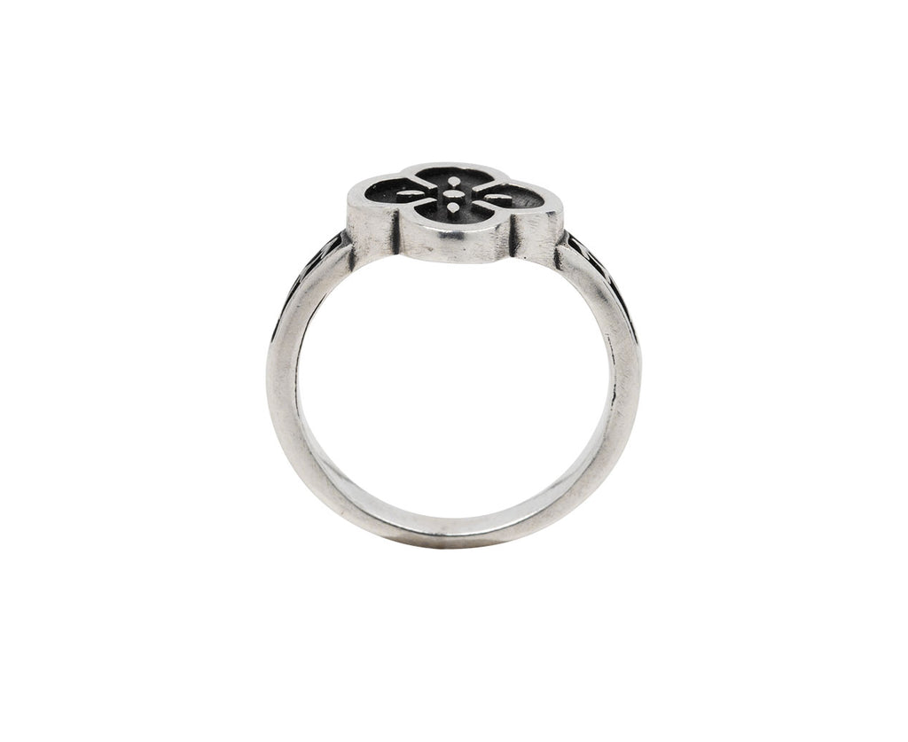 Digby & Iona Toscana Signet Ring Top View