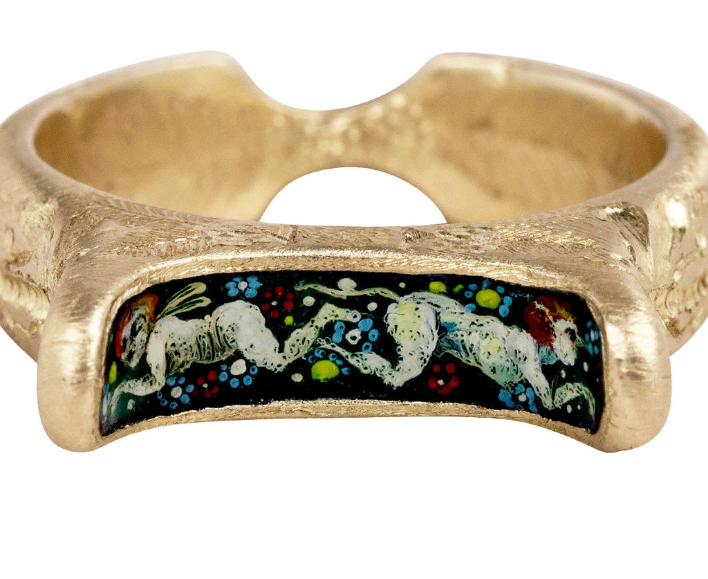 ELIRD Gold Portal Ring Close Up