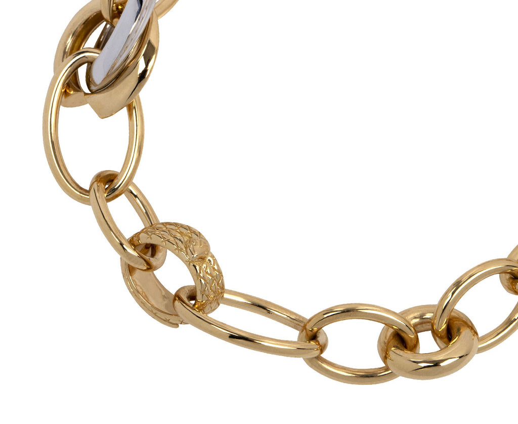 Foundrae Menagerie Chain Bracelet Close Up Snake