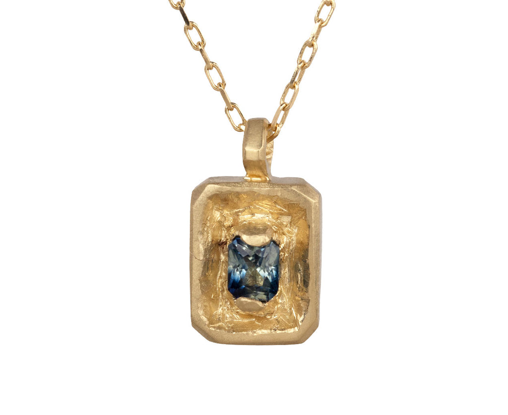 Fraser Hamilton Blue Sapphire Monolith Pendant Necklace Close Up