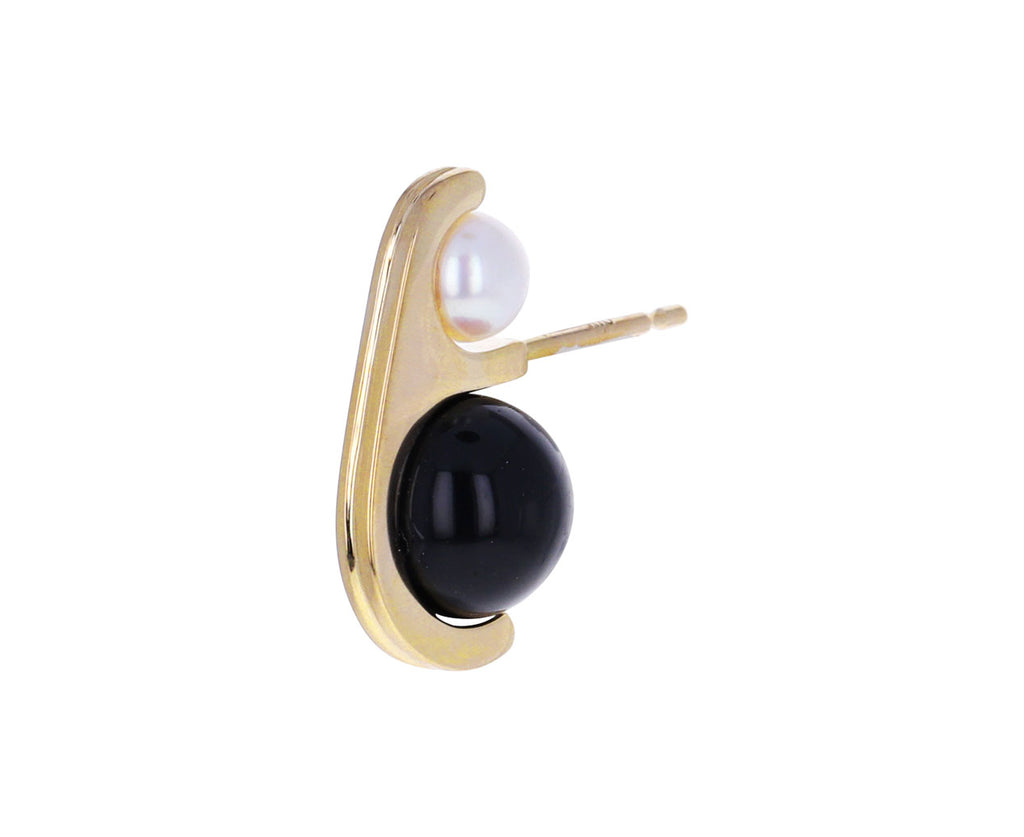Onyx and Pearl Beluga SINGLE Stud Earring