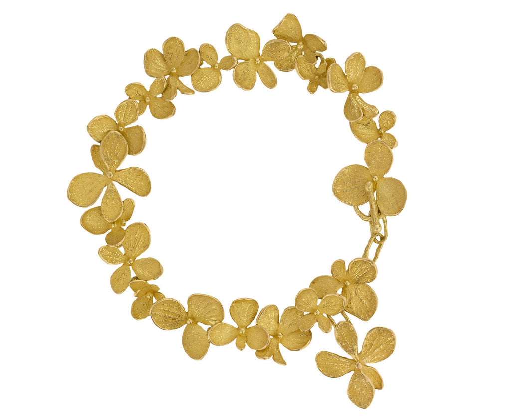 Gold Hydrangea Bracelet - TWISTonline 