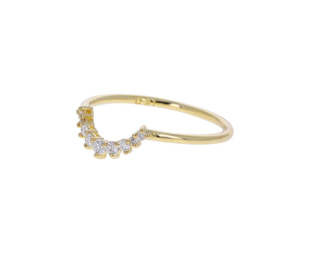 Diamond Prong Set Arch Band