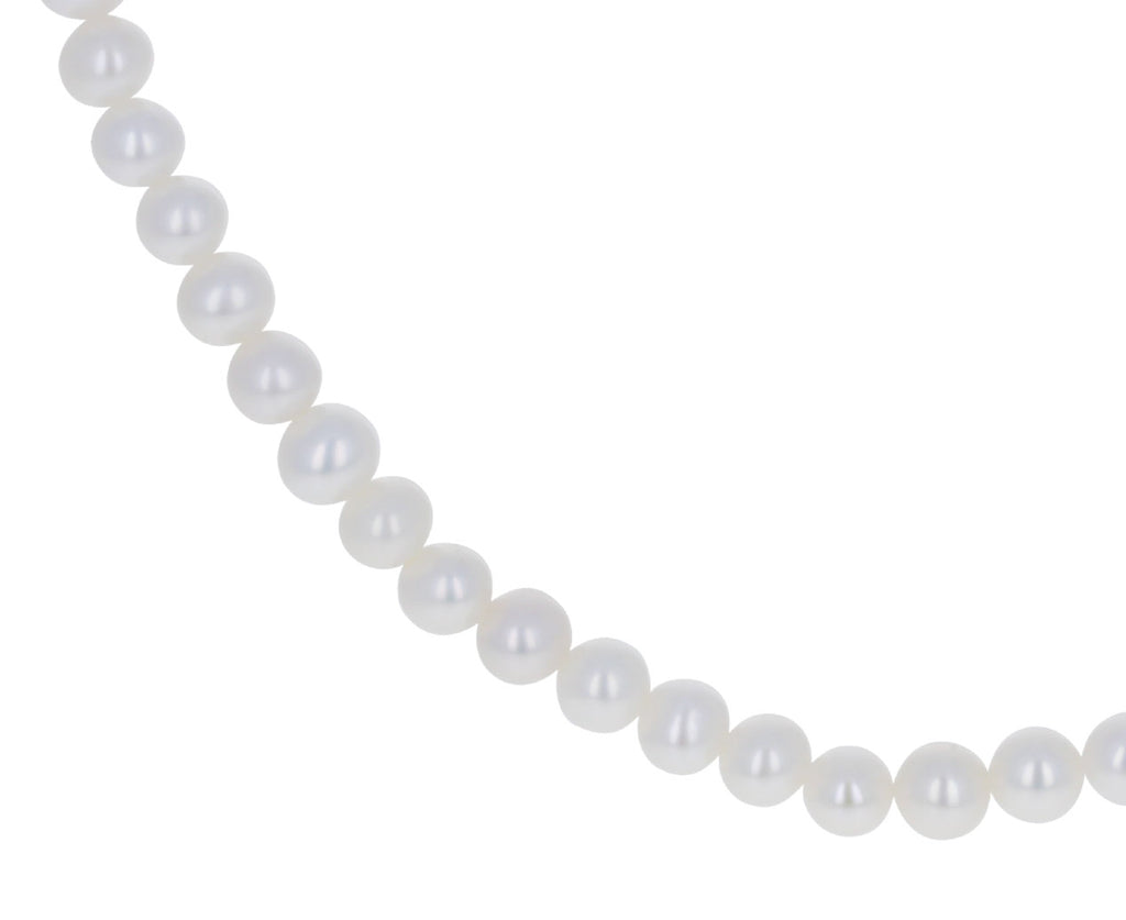 Classic Pearl Necklace