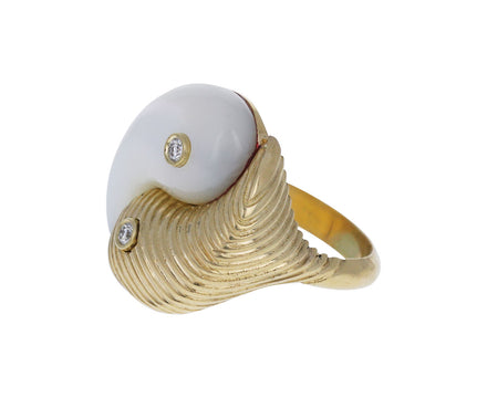 Mother-of-Pearl Yin Yang Ring