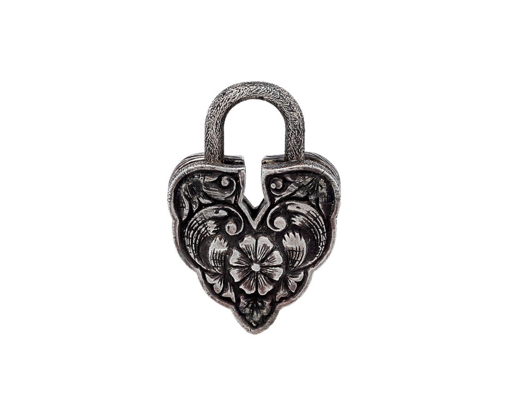 Sevan Bicakci Tanzanite and Diamond Aspen Leaf Padlock Pendant Back View