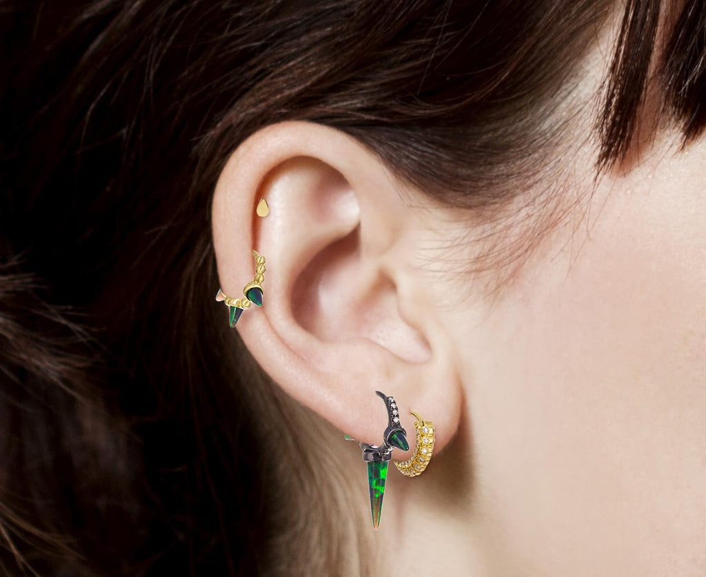 6.5mm Pear Shaped Threaded SINGLE Stud Earring - TWISTonline 