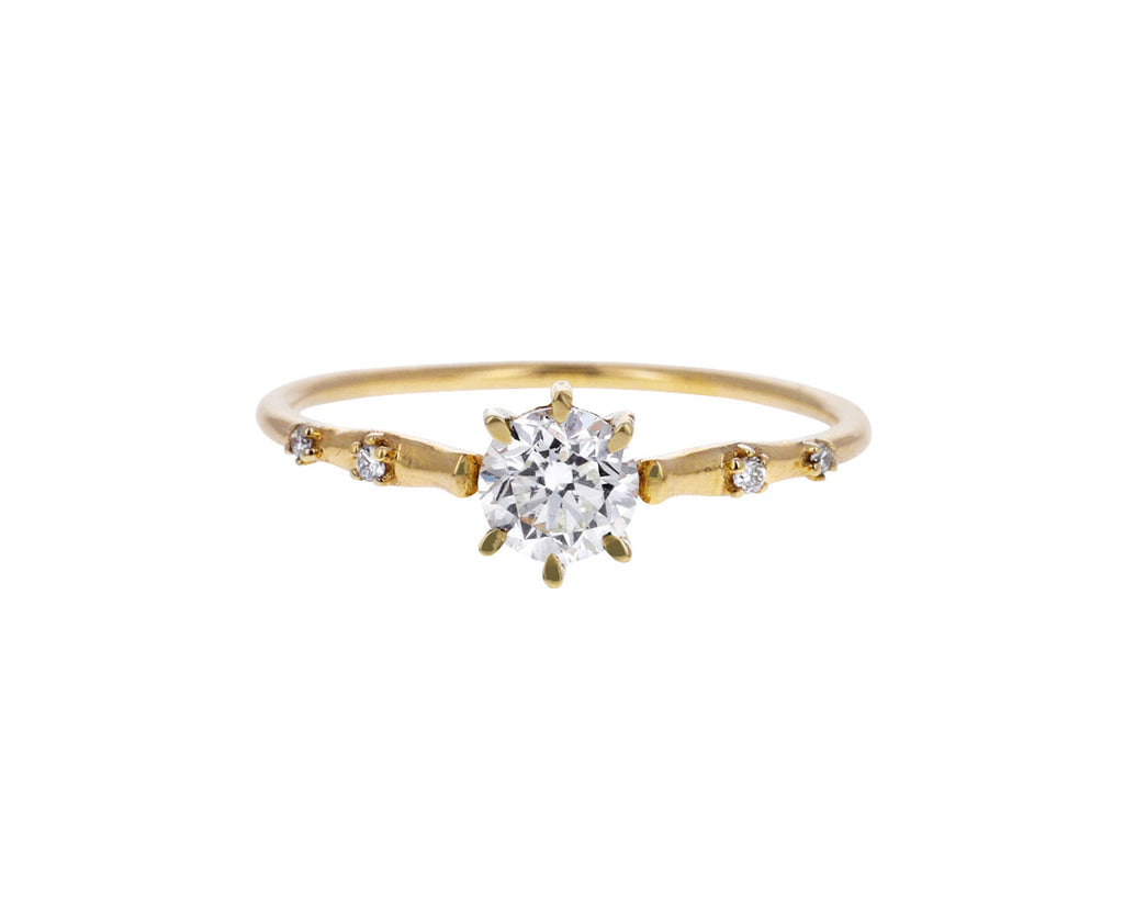 Round Diamond Ingenue Solitaire