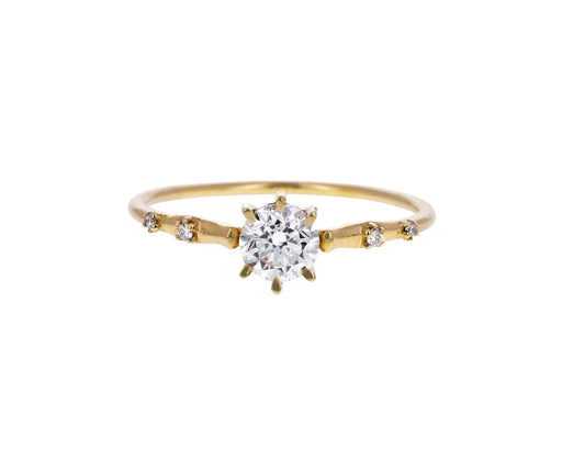 Round Diamond Ingenue Solitaire