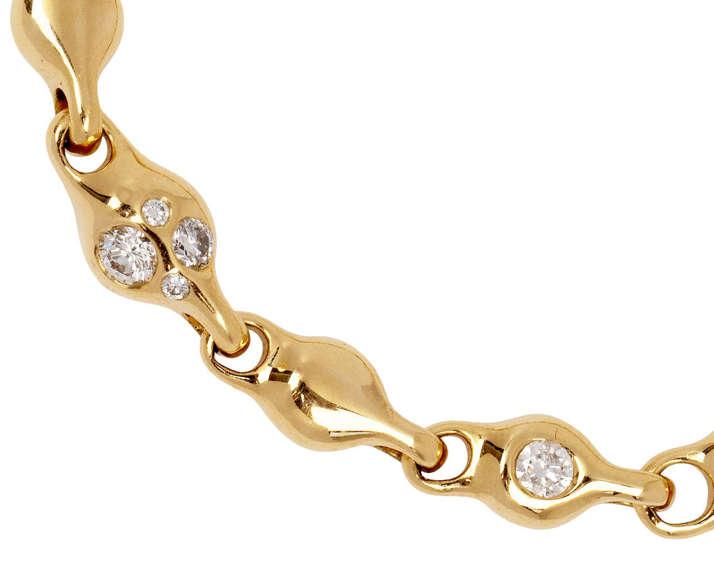 Uniform Object Diamond Reflective Bracelet Close Up