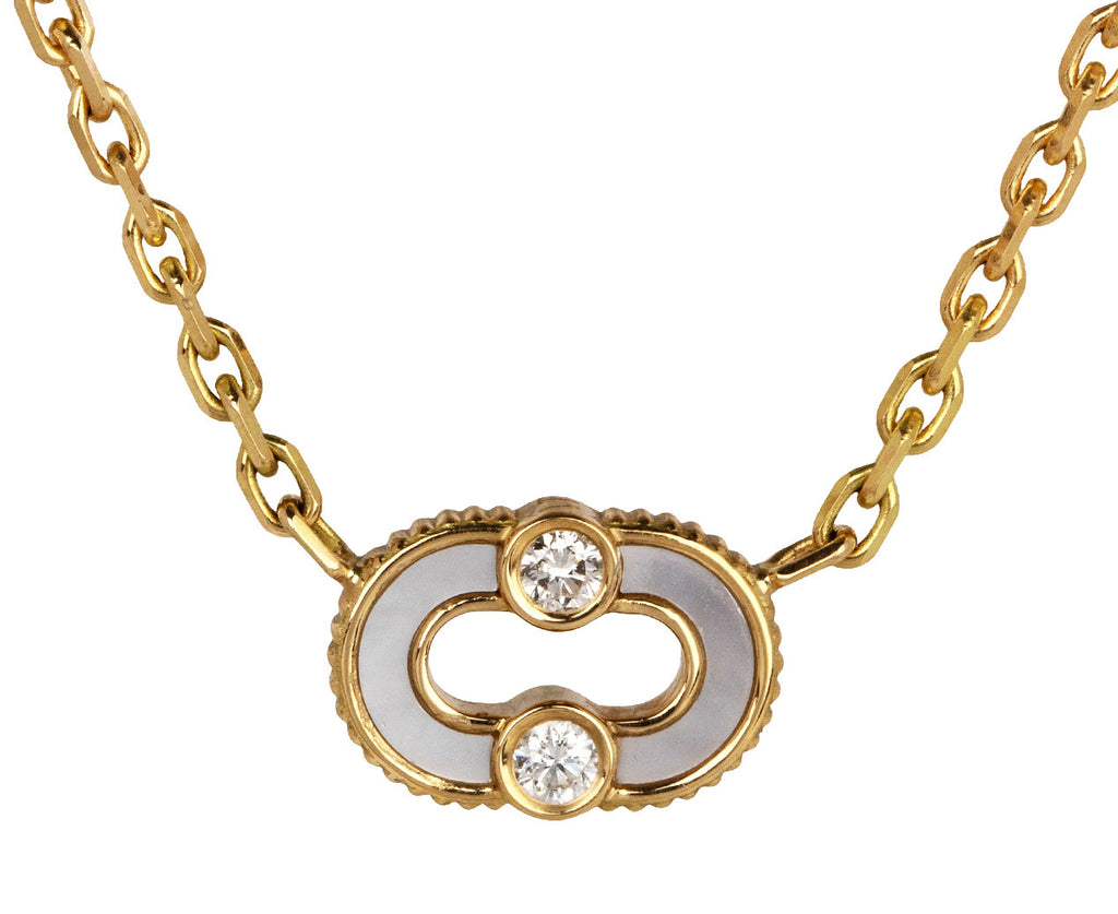 Viltier Mother-of-Pearl and Black Onyx Magnetic Necklace Close Up
