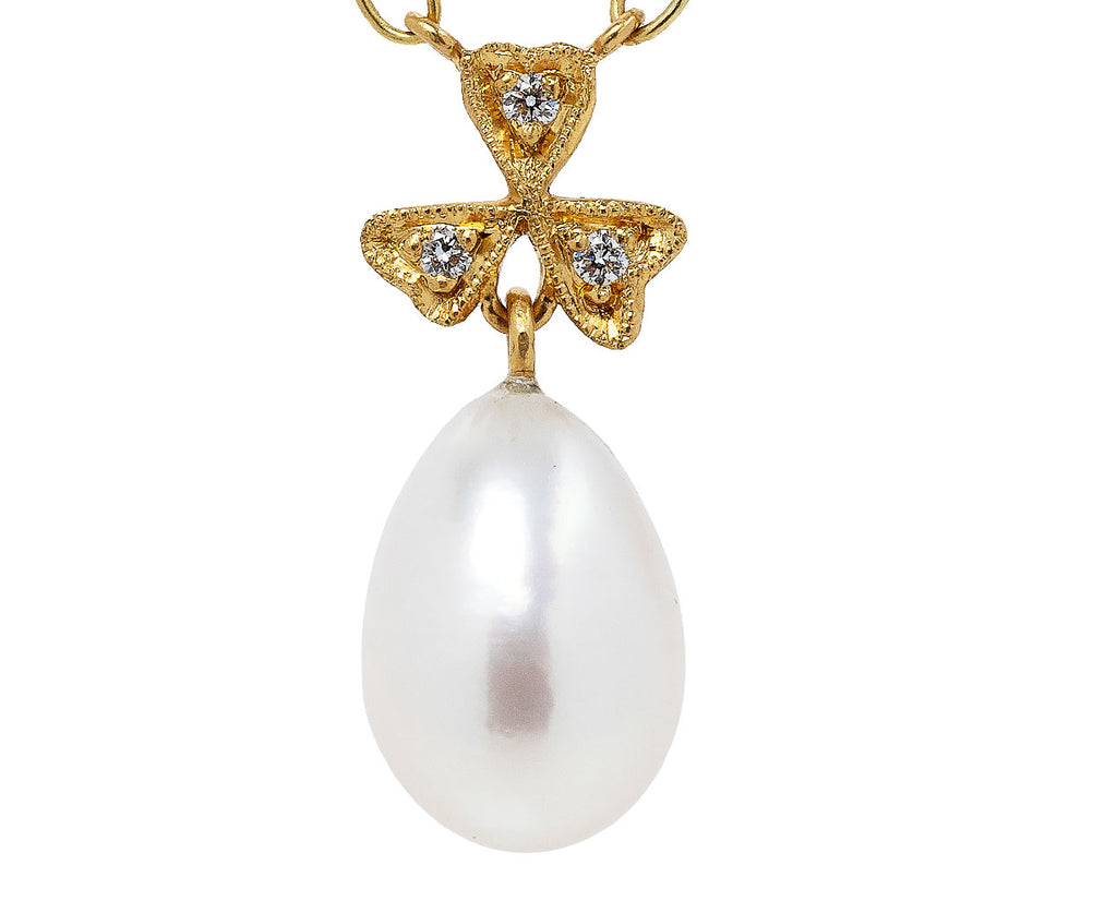 Cathy Waterman Freshwater Pearl Wildflower Pendant Necklace Close Up
